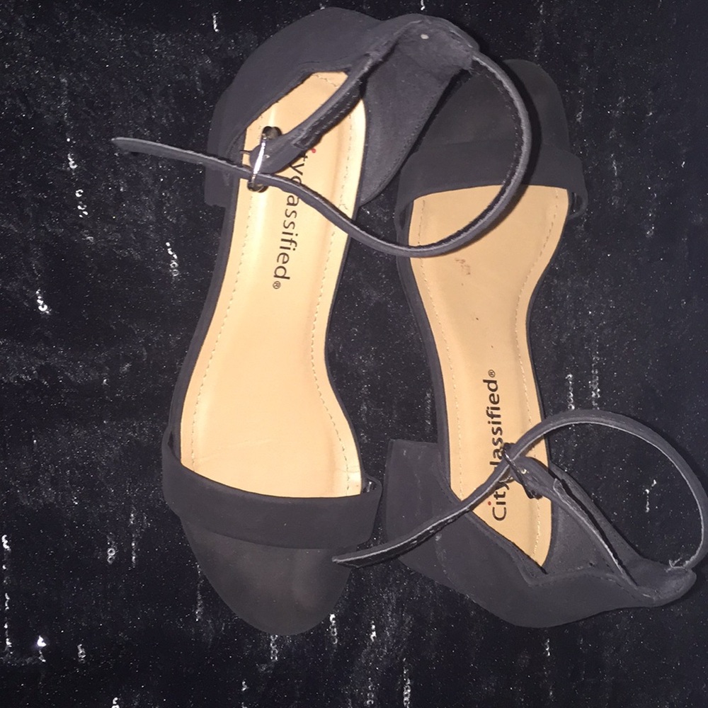 Black Cityclassified Heels